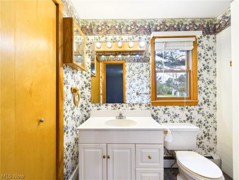 712 Marietta Lane Marietta OH 45750