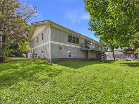 712 Marietta Lane Marietta OH 45750