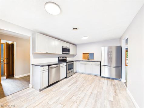 712 Marietta Lane Marietta OH 45750