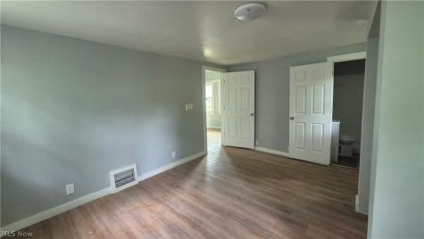 4137 Cyril Avenue Cleveland OH 44109