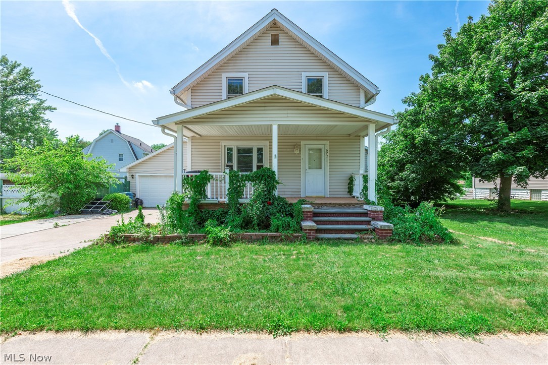 672 Jackson Street Amherst OH 44001