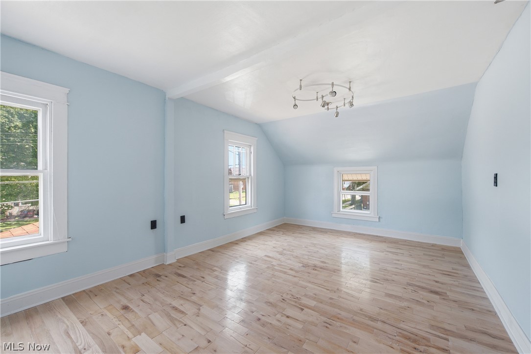 672 Jackson Street Amherst OH 44001