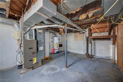 672 Jackson Street Amherst OH 44001