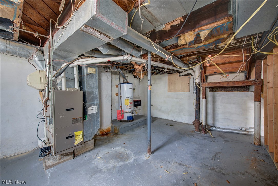 672 Jackson Street Amherst OH 44001