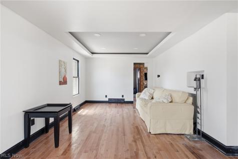 672 Jackson Street Amherst OH 44001