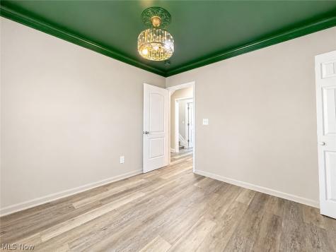 6808 Fir Avenue Cleveland OH 44102