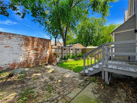6808 Fir Avenue Cleveland OH 44102