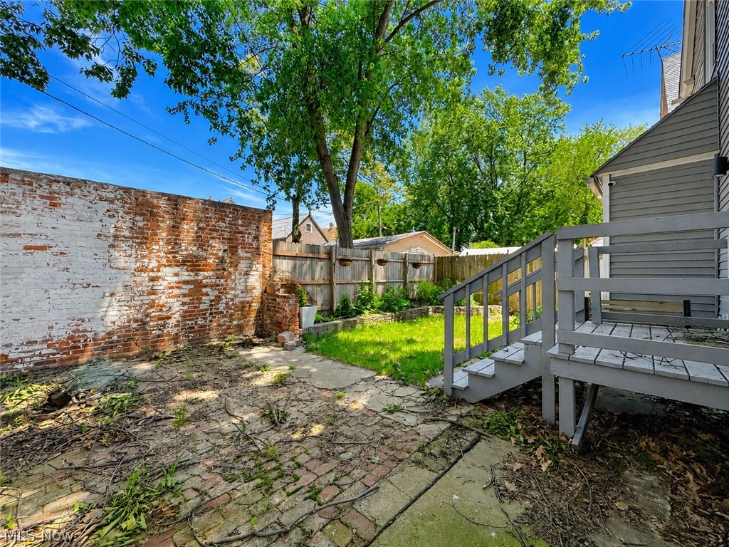 6808 Fir Avenue Cleveland OH 44102