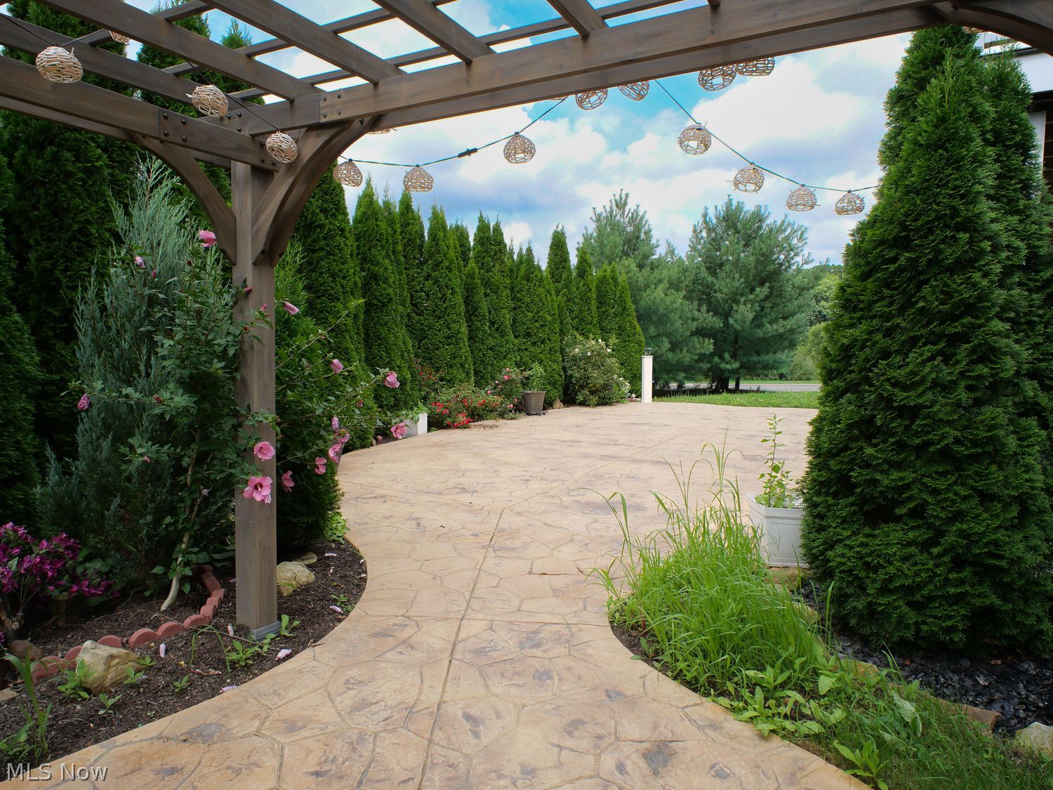 1600 Gully Top Lane Canfield OH 44406