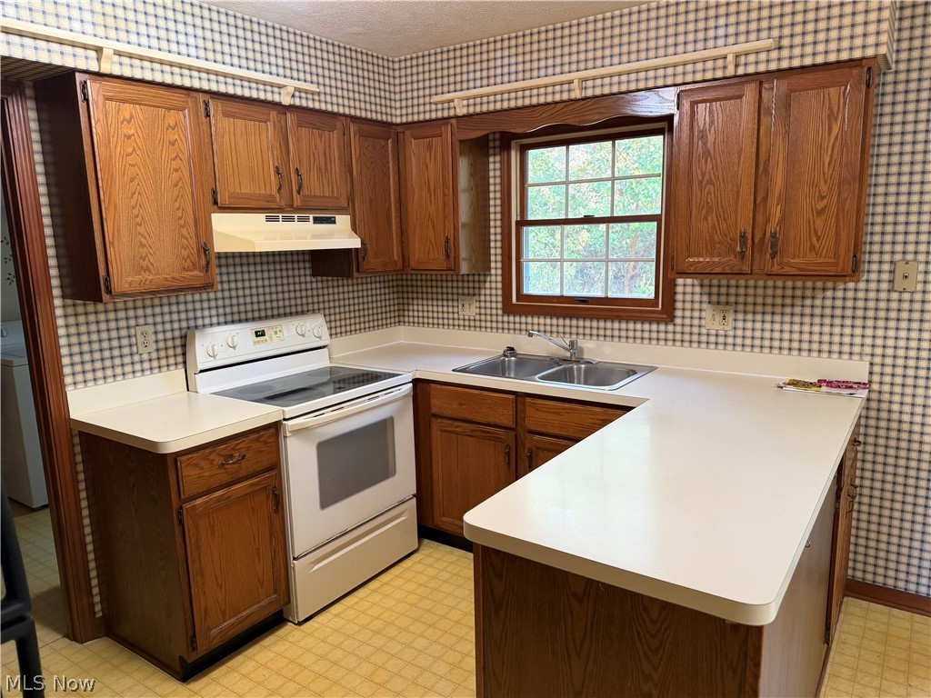 36500 Kinzel Road Avon OH 44011