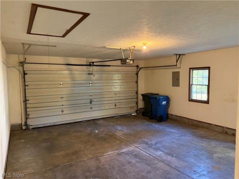 36500 Kinzel Road Avon OH 44011