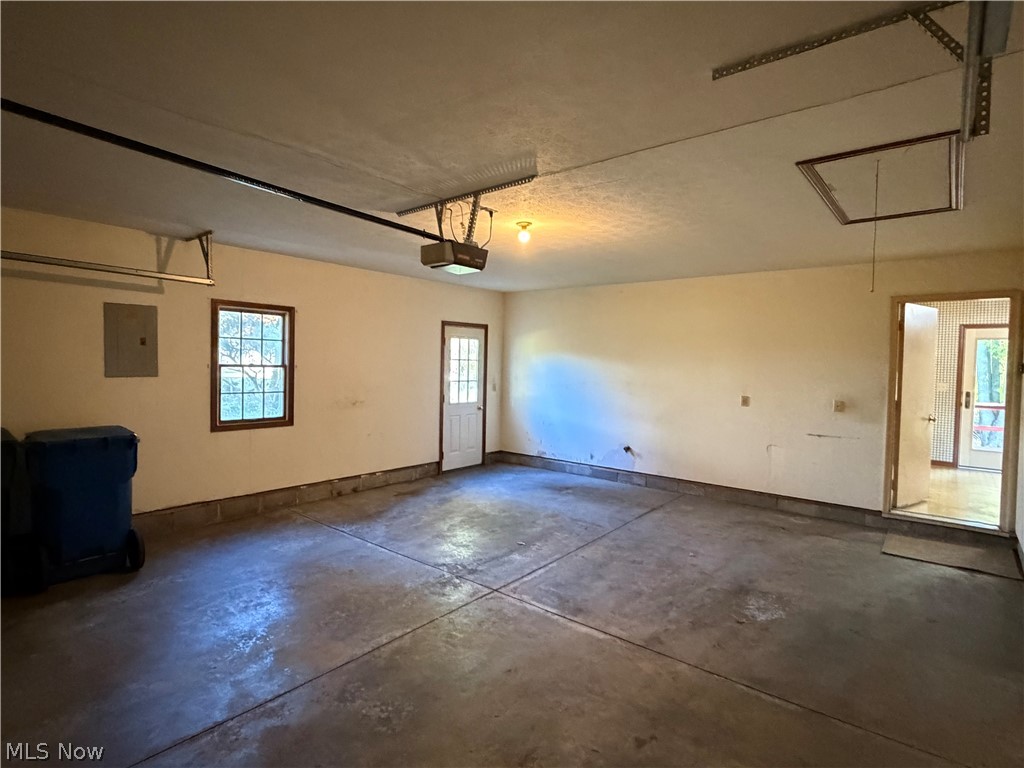 36500 Kinzel Road Avon OH 44011