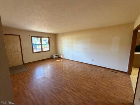 36500 Kinzel Road Avon OH 44011