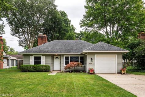 131 Edgewood Drive Berea OH 44017