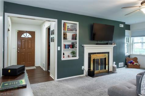 131 Edgewood Drive Berea OH 44017