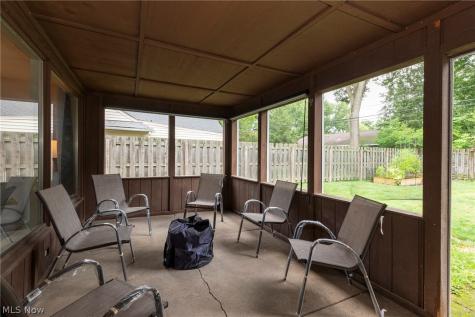 131 Edgewood Drive Berea OH 44017