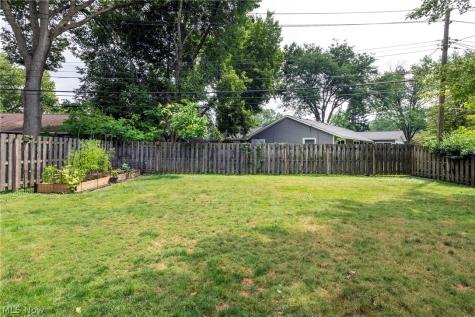 131 Edgewood Drive Berea OH 44017