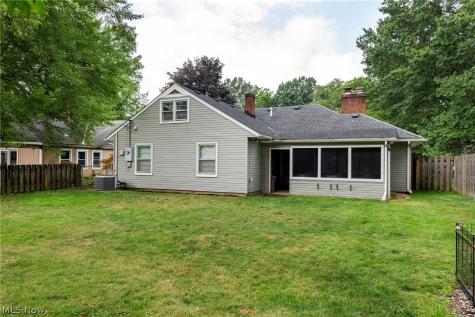131 Edgewood Drive Berea OH 44017