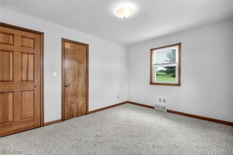 6168 Nimishillen Church Road NE Canton OH 44721
