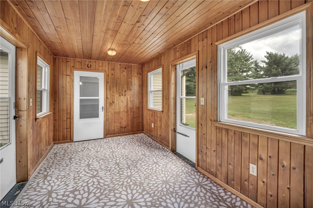6168 Nimishillen Church Road NE Canton OH 44721