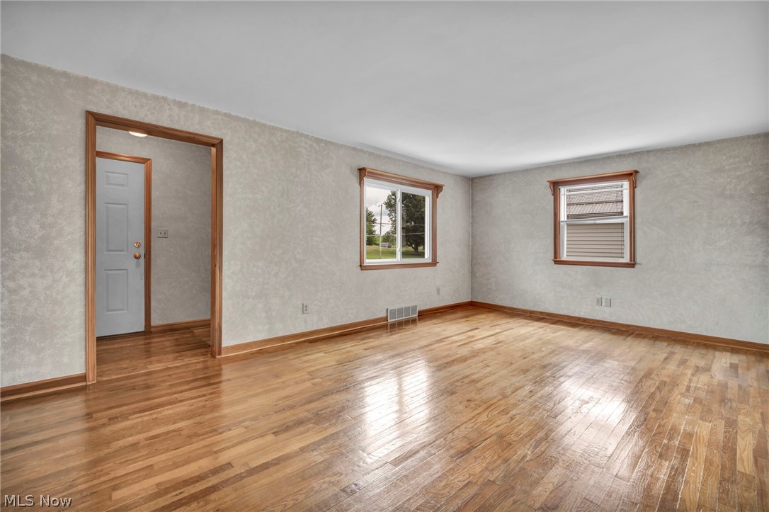 6168 Nimishillen Church Road NE Canton OH 44721