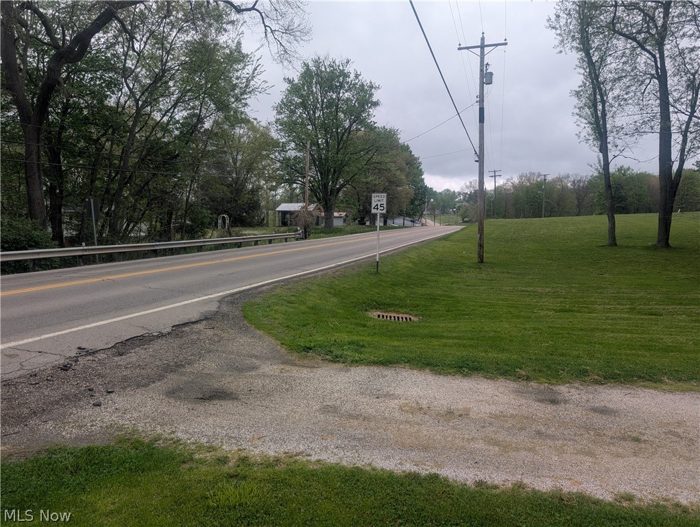 434 Steubenville Road SE Carrollton OH 44615