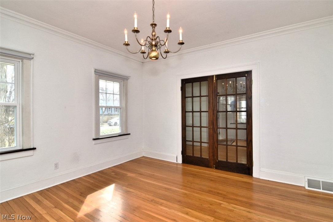 2498 Queenston Road Cleveland Heights OH 44118