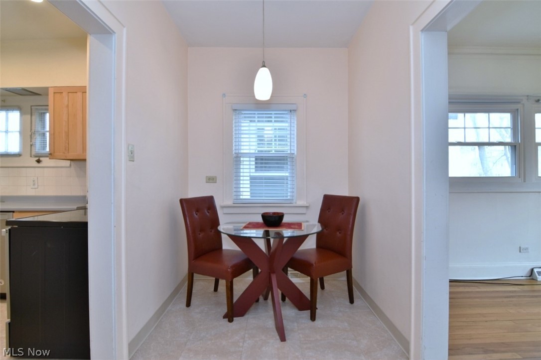 2498 Queenston Road Cleveland Heights OH 44118