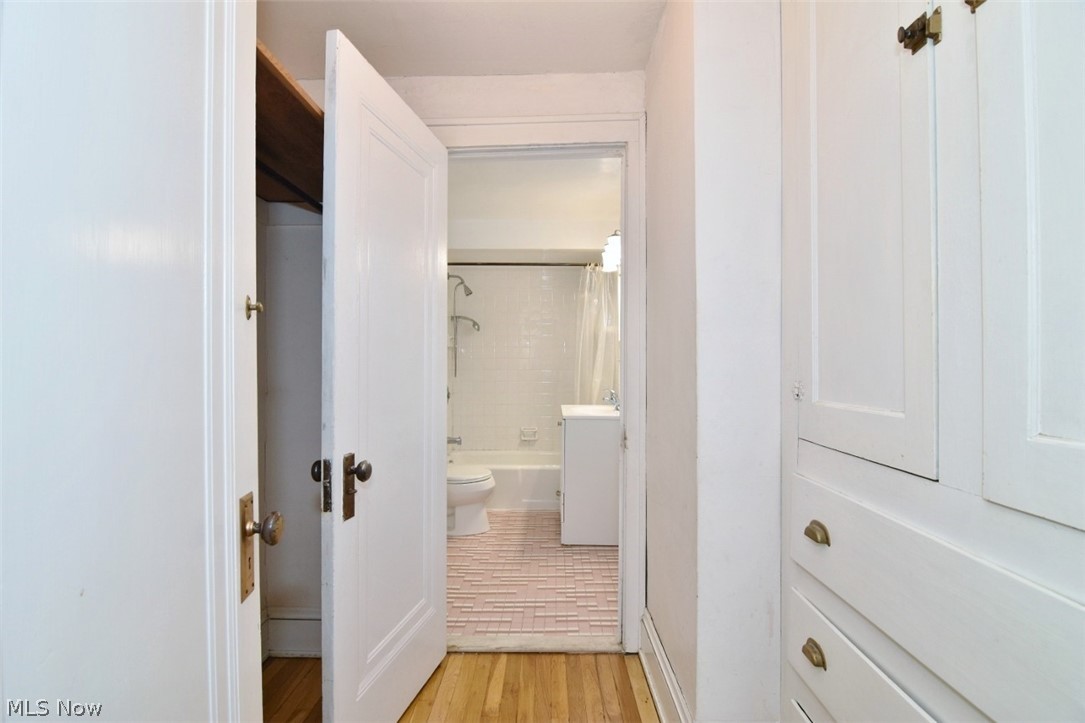 2498 Queenston Road Cleveland Heights OH 44118