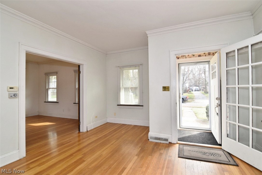 2498 Queenston Road Cleveland Heights OH 44118