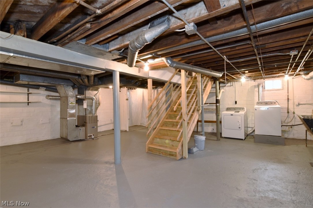 2498 Queenston Road Cleveland Heights OH 44118