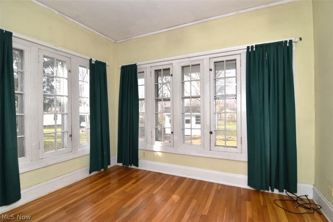 2498 Queenston Road Cleveland Heights OH 44118