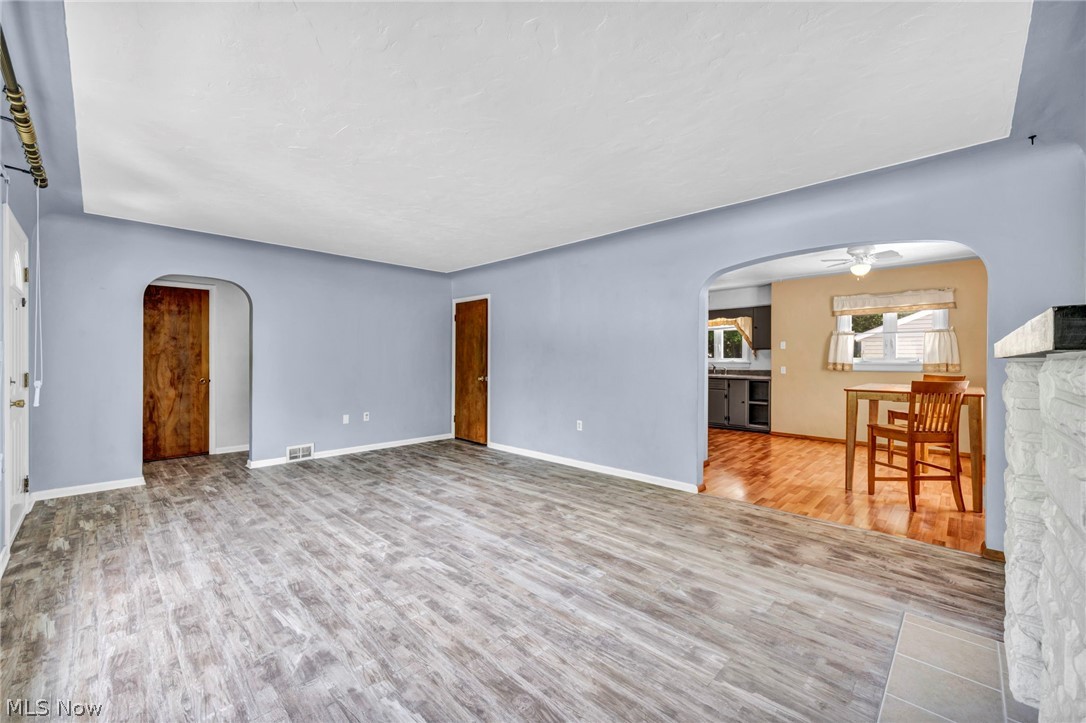 375 Olive Street Elyria OH 44035