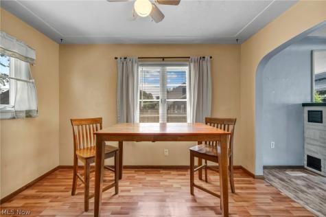 375 Olive Street Elyria OH 44035