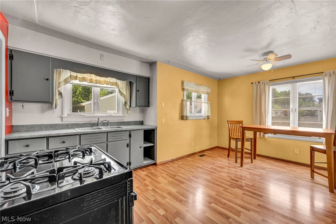 375 Olive Street Elyria OH 44035