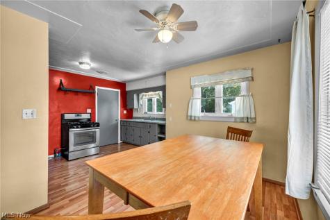 375 Olive Street Elyria OH 44035