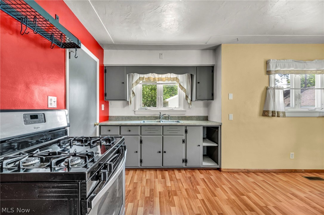 375 Olive Street Elyria OH 44035