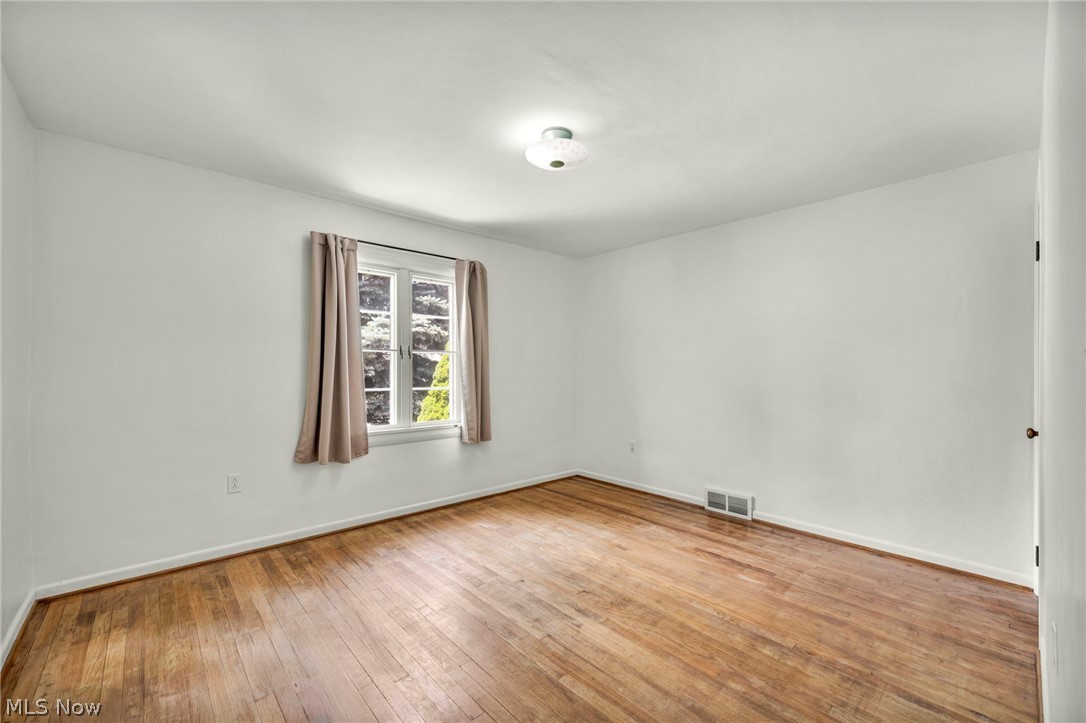 375 Olive Street Elyria OH 44035