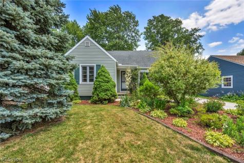 375 Olive Street Elyria OH 44035