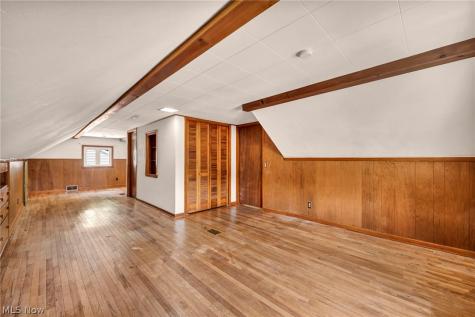 375 Olive Street Elyria OH 44035