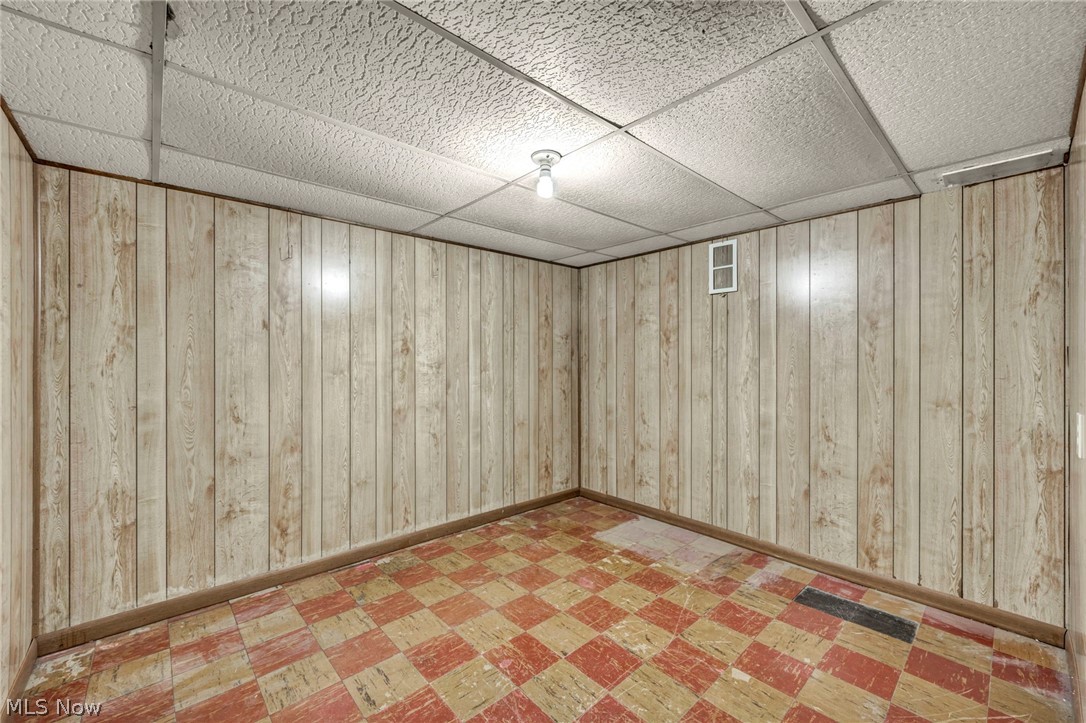 375 Olive Street Elyria OH 44035