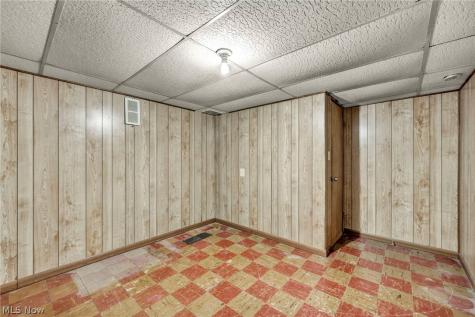 375 Olive Street Elyria OH 44035