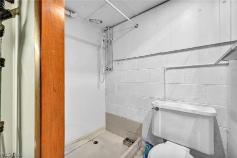 375 Olive Street Elyria OH 44035