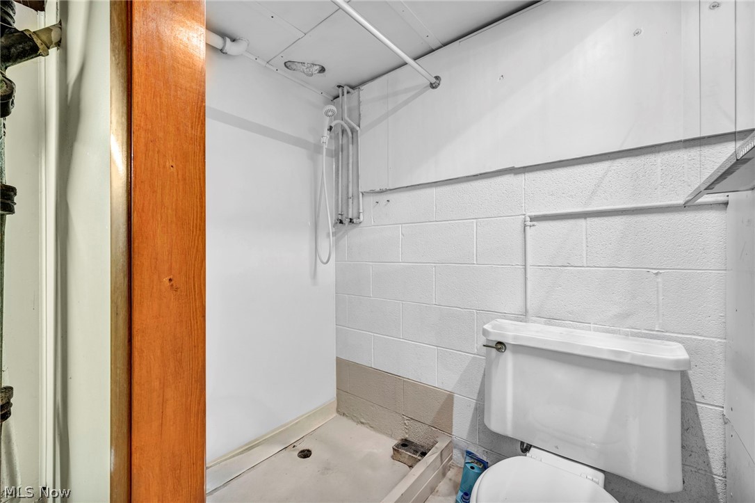 375 Olive Street Elyria OH 44035