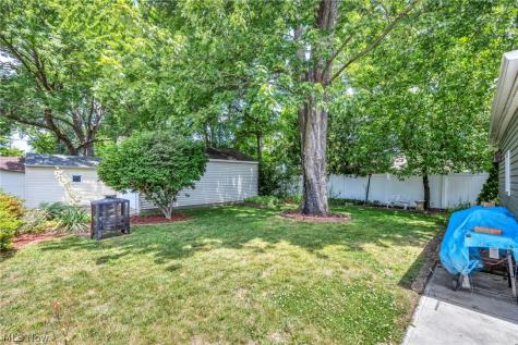 375 Olive Street Elyria OH 44035
