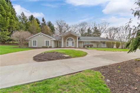 2520 Glenmont Road NW Canton OH 44708