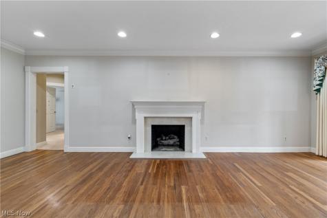 2520 Glenmont Road NW Canton OH 44708