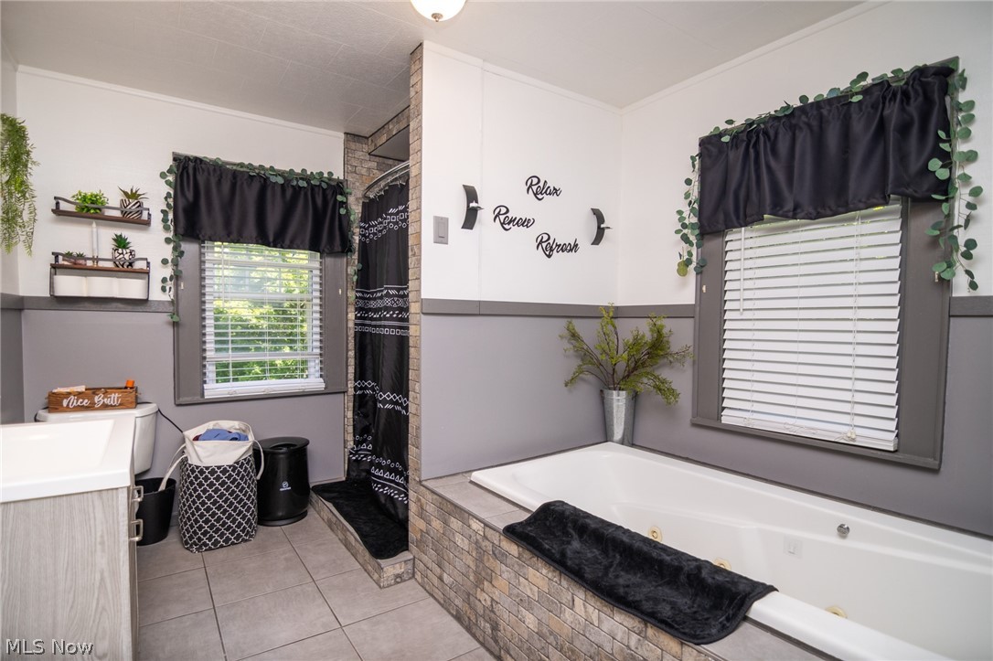 73105 Holzworth Road Flushing OH 43977