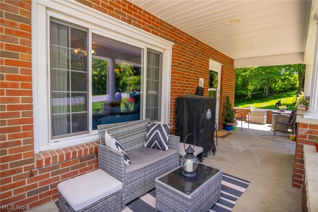 73105 Holzworth Road Flushing OH 43977