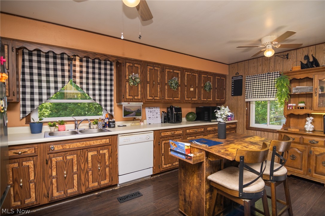 73105 Holzworth Road Flushing OH 43977